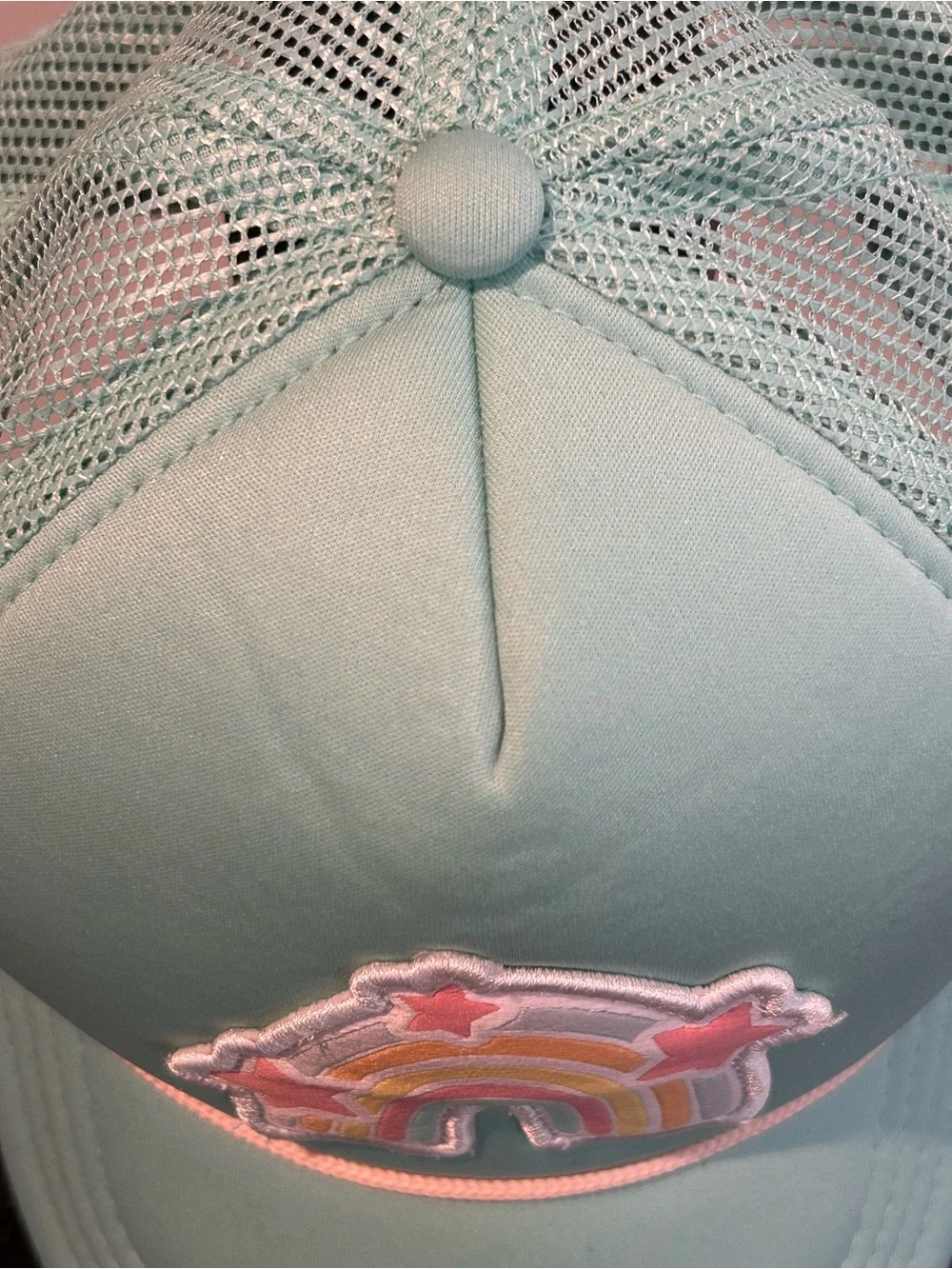 XOXO Magpies Kids Smiley Logo Trucker Hat in Mint